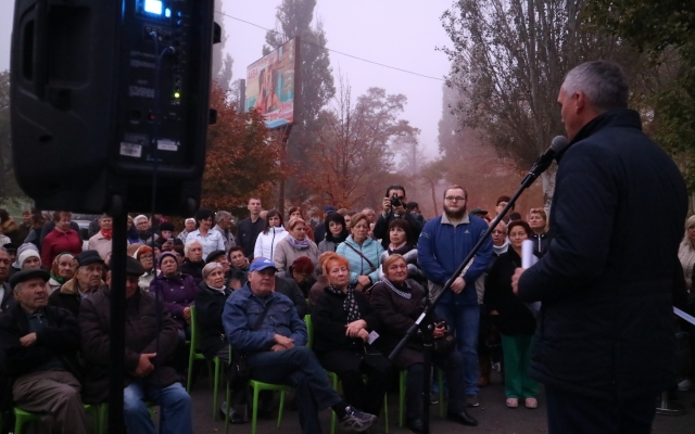 Продолжаются отчеты мэра Николаева: Александр Сенкевич встретился с жителями Центрального района Фото № 5 Продолжаются отчеты мэра Николаева: Александр Сенкевич встретился с жителями Центрального района Фото № 5