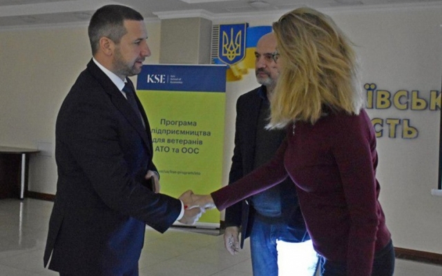 В Николаевской ОГА презентовали учебная программа по предпринимательству для ветеранов и участников АТО/ООС Фото № 0 В Николаевской ОГА презентовали учебная программа по предпринимательству для ветеранов и участников АТО/ООС Фото № 0