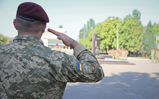 Жители Николаева почтили память павших десантников Фото № 1 Жители Николаева почтили память павших десантников Фото № 1