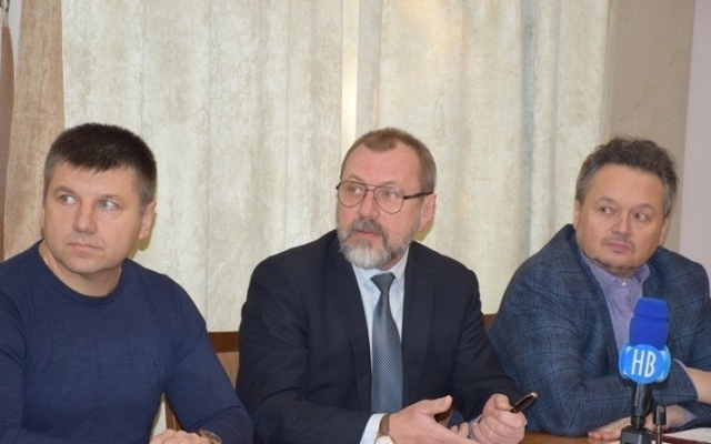 «Контейнер Шария»: на исполкоме обсудили скандальную свалку в центре Николаева Фото № 0 «Контейнер Шария»: на исполкоме обсудили скандальную свалку в центре Николаева Фото № 0
