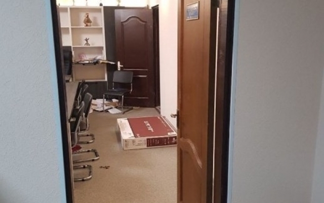 Под Николаевом неизвестные в масках ночью разгромили здание сельсовета Фото № 1 Под Николаевом неизвестные в масках ночью разгромили здание сельсовета Фото № 1