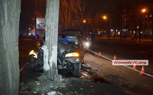 Женщина пострадала в результате ДТП в Центре Николаева Фото № 5 Женщина пострадала в результате ДТП в Центре Николаева Фото № 5