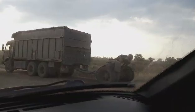 В Баштанском районе у грузовика отцепился и перевернулся прицеп с грузом Фото № 0 В Баштанском районе у грузовика отцепился и перевернулся прицеп с грузом Фото № 0