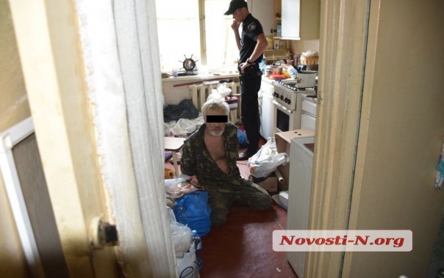 В квартире многоэтажного жилого дома обнаружили двух женщин без признаков жизни (видео 18+) Фото № 2 В квартире многоэтажного жилого дома обнаружили двух женщин без признаков жизни (видео 18+) Фото № 2
