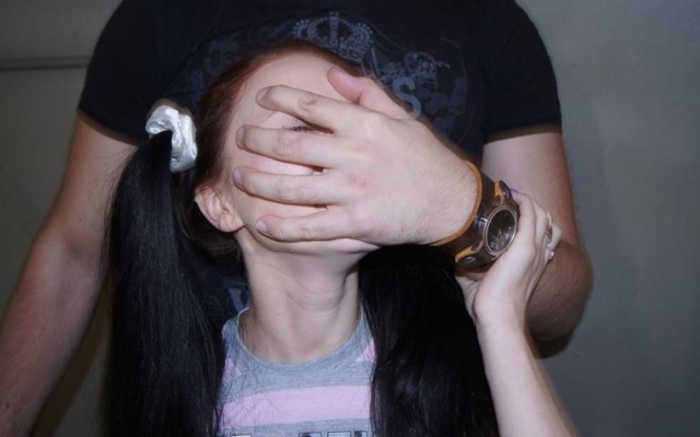 На Николаевщине 15-летняя школьница сообщила, что ее изнасиловали Фото № 0 На Николаевщине 15-летняя школьница сообщила, что ее изнасиловали Фото № 0