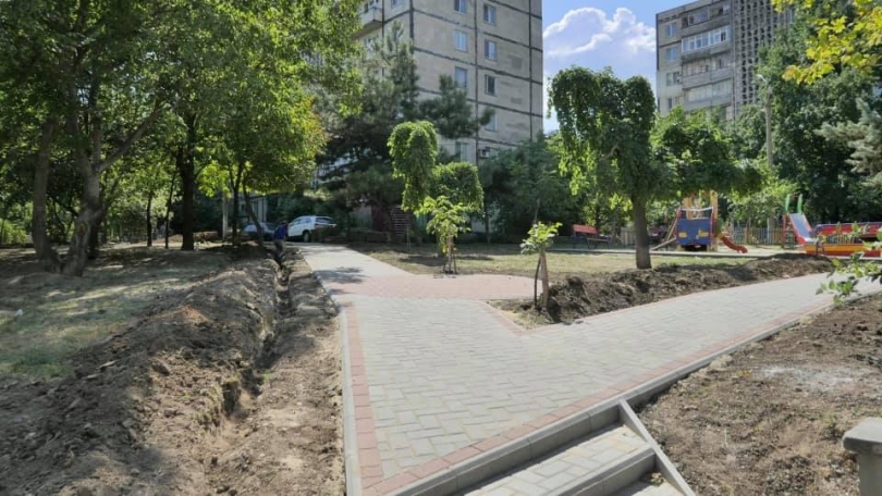 Еще один сквер в Николаеве меняет «обличье» (фото) Фото № 0 Еще один сквер в Николаеве меняет «обличье» (фото) Фото № 0