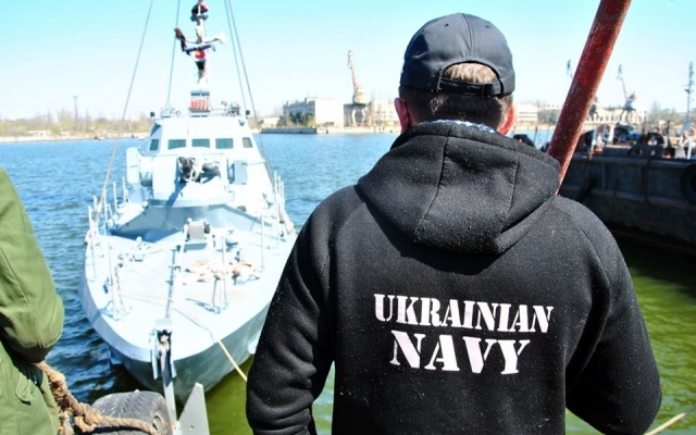 На судостроительном заводе спустили на воду два бронекатера после ремонта Фото № 3 На судостроительном заводе спустили на воду два бронекатера после ремонта Фото № 3