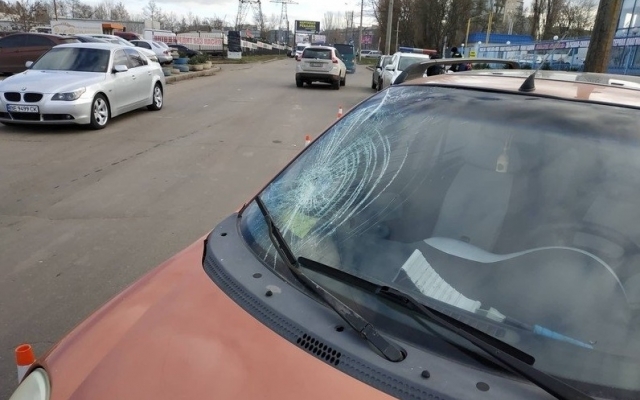 В Николаеве девушка на автомобиле сбила пешехода Фото № 1 В Николаеве девушка на автомобиле сбила пешехода Фото № 1
