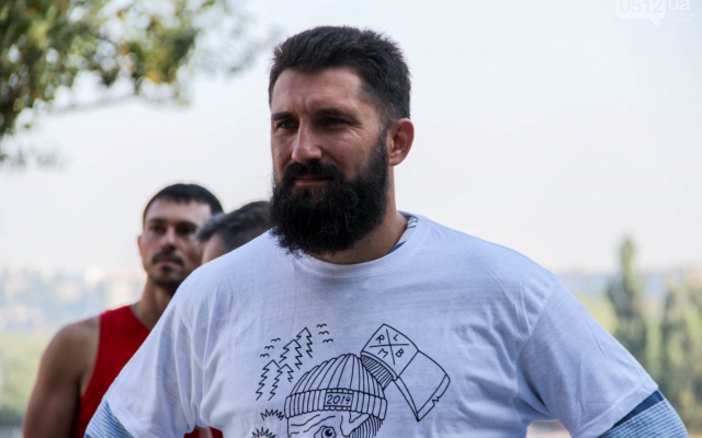 По Николаеву пробежались самые бородатые люди города Фото № 7 По Николаеву пробежались самые бородатые люди города Фото № 7