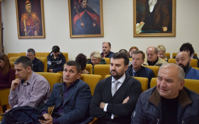 В Николаевской облгосадминистрации подняли вопрос о незаконной деятельности автозаправочных станций Фото № 3 В Николаевской облгосадминистрации подняли вопрос о незаконной деятельности автозаправочных станций Фото № 3