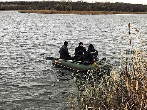 В Новобугском районе на водохранилище ищут пропавшего мужчину Фото № 0 В Новобугском районе на водохранилище ищут пропавшего мужчину Фото № 0