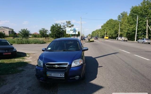 Жуткая авария на Богоявленском проспекте, пострадали шесть человек Фото № 2 Жуткая авария на Богоявленском проспекте, пострадали шесть человек Фото № 2