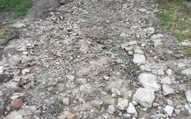 В одном из переулков Николаева по документам вместо булыжников - асфальт Фото № 0 В одном из переулков Николаева по документам вместо булыжников - асфальт Фото № 0
