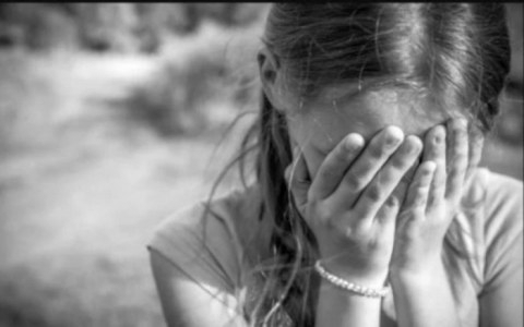За изнасилование 12-летней падчерицы житель Николаевщины осужден на 9 лет Фото № 0 За изнасилование 12-летней падчерицы житель Николаевщины осужден на 9 лет Фото № 0