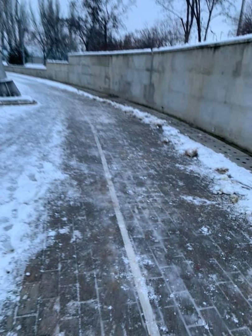 Николаевцы не могут попасть на Центральный городской сдадион Фото № 0 Николаевцы не могут попасть на Центральный городской сдадион Фото № 0