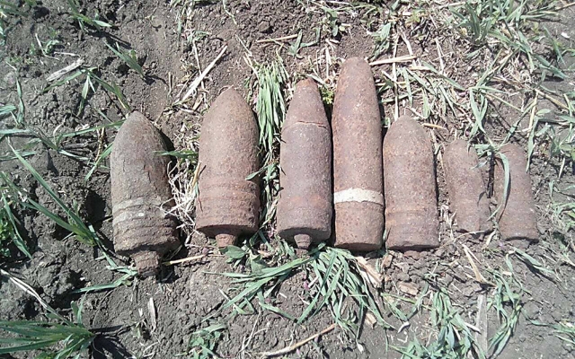 В Новобугском районе местный житель искал металлолом, а нашел снаряды времен Второй мировой войны Фото № 3 В Новобугском районе местный житель искал металлолом, а нашел снаряды времен Второй мировой войны Фото № 3