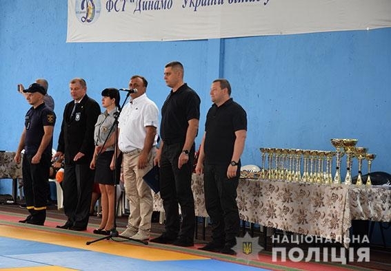 В Николаевской области проходит Всеукраинский турнир по дзюдо «Память», посвященный погибшим правоохранителям и воинам АТО Фото № 1 В Николаевской области проходит Всеукраинский турнир по дзюдо «Память», посвященный погибшим правоохранителям и воинам АТО Фото № 1