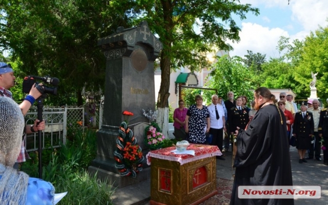 В Николаеве отметили 190 лет со дня сражения брига «Меркурий» Фото № 2 В Николаеве отметили 190 лет со дня сражения брига «Меркурий» Фото № 2