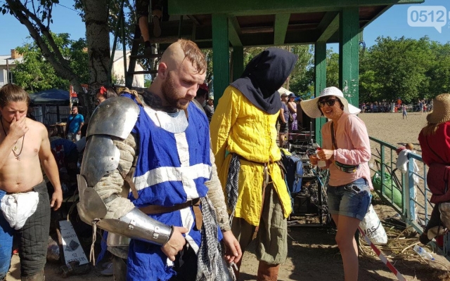 В Николаеве проходит III Рыцарский фестиваль исторического средневекового боя «Кубок Ольвии-2018» Фото № 12 В Николаеве проходит III Рыцарский фестиваль исторического средневекового боя «Кубок Ольвии-2018» Фото № 12