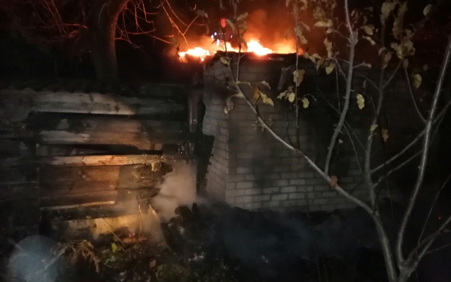 В Константиновке на дачном участке произошел пожар Фото № 2 В Константиновке на дачном участке произошел пожар Фото № 2