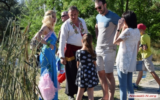 В парке «Победа» жители Николаева весело и интересно отпраздновали День Ивана Купала Фото № 8 В парке «Победа» жители Николаева весело и интересно отпраздновали День Ивана Купала Фото № 8