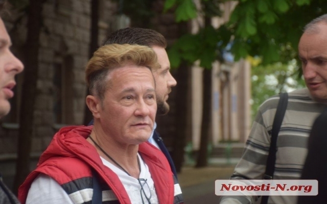 «Я бомж!»: самую сильную женщину планеты мэр Сенкевич «прописал в богадельне» Фото № 0 «Я бомж!»: самую сильную женщину планеты мэр Сенкевич «прописал в богадельне» Фото № 0
