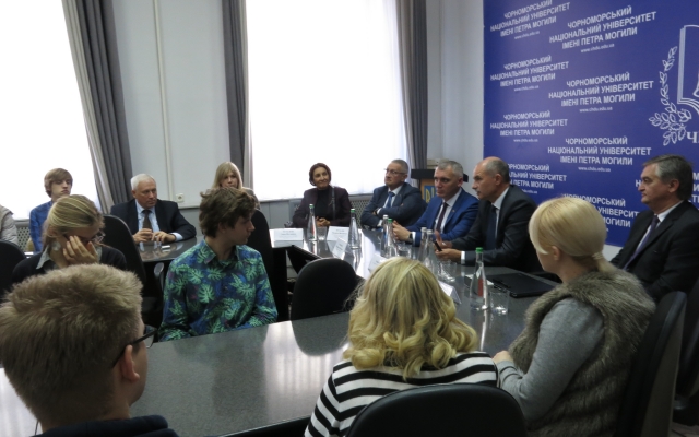 Представители Словацкой Республики представили николаевским студентам и преподавателям программу сотрудничества Фото № 15 Представители Словацкой Республики представили николаевским студентам и преподавателям программу сотрудничества Фото № 15