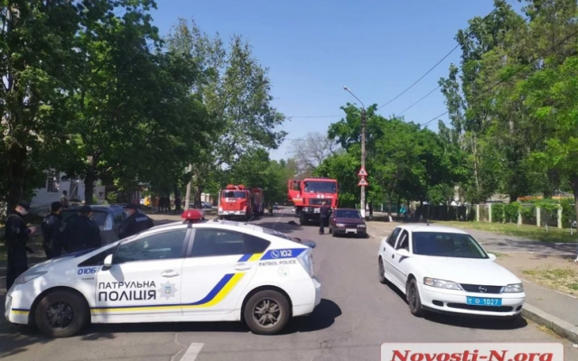 Остались одни стены - в Николаеве выгорела квартира Фото № 3 Остались одни стены - в Николаеве выгорела квартира Фото № 3
