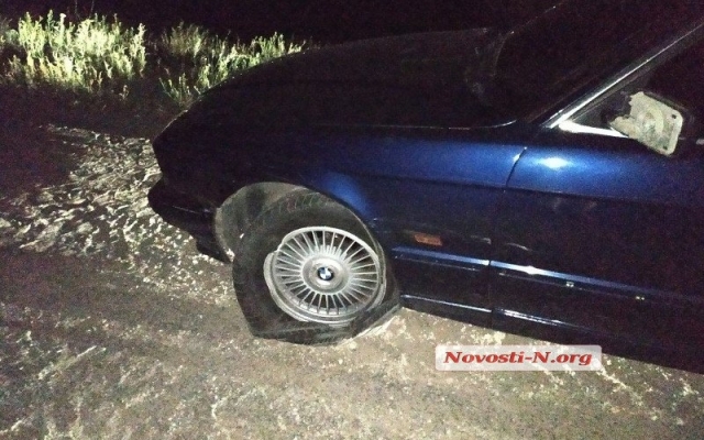 Водитель автомобиля сбил мопедиста и сбежал с места аварии, пострадавшего доставили в больницу Фото № 7 Водитель автомобиля сбил мопедиста и сбежал с места аварии, пострадавшего доставили в больницу Фото № 7