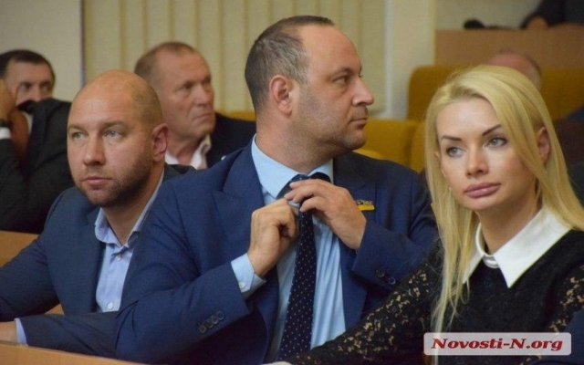 Николаевские нардепы единогласно поддержали законопроект о продаже земли Фото № 0 Николаевские нардепы единогласно поддержали законопроект о продаже земли Фото № 0