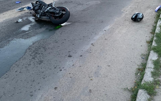 На Николаевщине в результате ДТП 23-летний полицейский получил множественные травмы Фото № 0 На Николаевщине в результате ДТП 23-летний полицейский получил множественные травмы Фото № 0