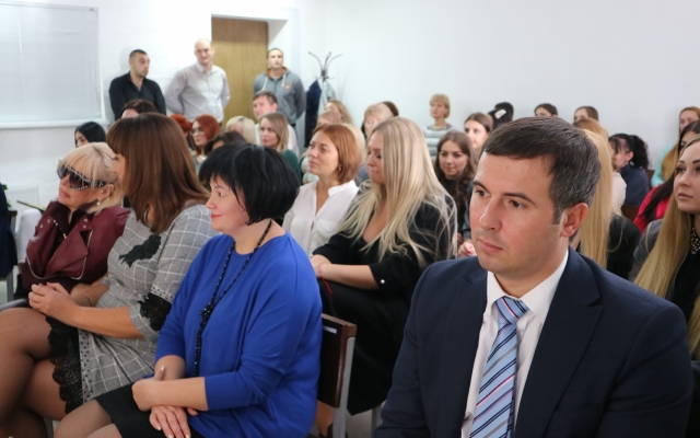 В Центральном суде города Николаева работники суда принимали поздравления Фото № 4 В Центральном суде города Николаева работники суда принимали поздравления Фото № 4