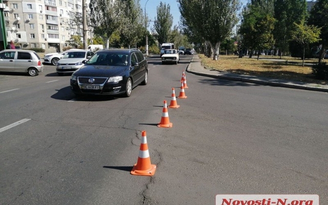 На Центральном проспекте автомобиль сбил пешехода Фото № 5 На Центральном проспекте автомобиль сбил пешехода Фото № 5