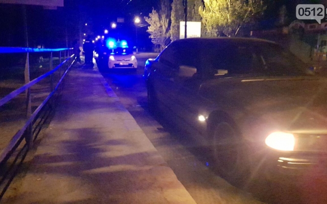 Патрульные остановили пьяного водителя, который создавал аварийные ситуации на дороге Фото № 5 Патрульные остановили пьяного водителя, который создавал аварийные ситуации на дороге Фото № 5