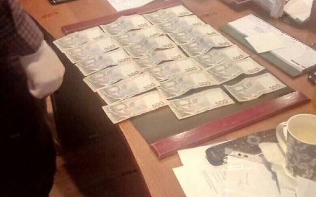 СБУ задержало на взятке руководителя агентства рыбоохраны в Николаеве Фото № 3 СБУ задержало на взятке руководителя агентства рыбоохраны в Николаеве Фото № 3