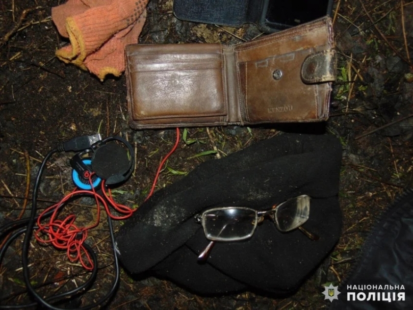 В центре Николаева прохожие обнаружили труп мужчины: полиция задержала подозреваемого Фото № 2 В центре Николаева прохожие обнаружили труп мужчины: полиция задержала подозреваемого Фото № 2