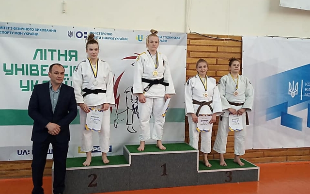 Николаевские самбисты завоевали призовые места на чемпионате по самбо Фото № 0 Николаевские самбисты завоевали призовые места на чемпионате по самбо Фото № 0