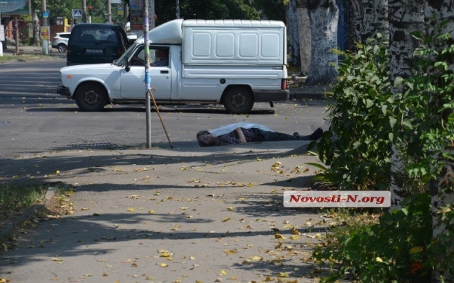 Из-за высокой температуры мужчина скончался в центре Николаева Фото № 0 Из-за высокой температуры мужчина скончался в центре Николаева Фото № 0