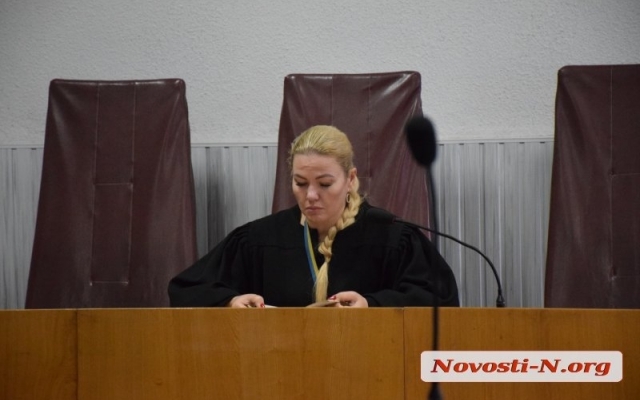 Адвоката, обвиняемого в мошенничестве, суд отправил под стражу с залогом в размере более 600 тысяч гривен Фото № 0 Адвоката, обвиняемого в мошенничестве, суд отправил под стражу с залогом в размере более 600 тысяч гривен Фото № 0