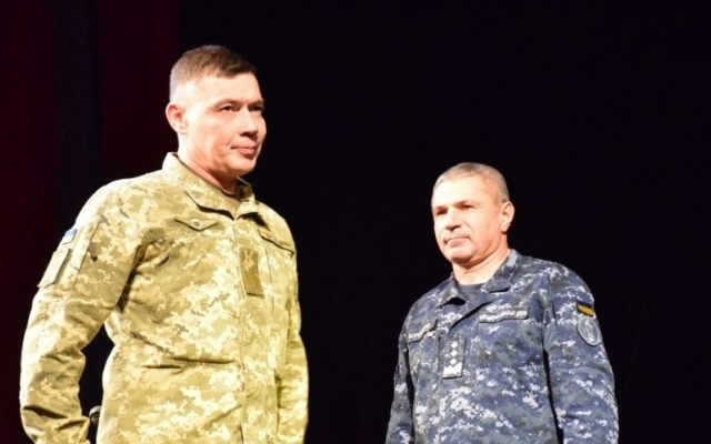 Сегодня военнослужащим из Николаева вручали сертификаты на жилье Фото № 7 Сегодня военнослужащим из Николаева вручали сертификаты на жилье Фото № 7