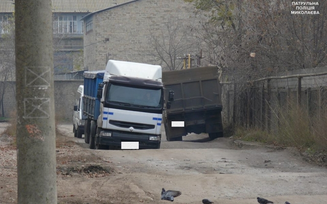 В Николаеве состояние Турбинной улицы крайне неудовлетворительное Фото № 2 В Николаеве состояние Турбинной улицы крайне неудовлетворительное Фото № 2