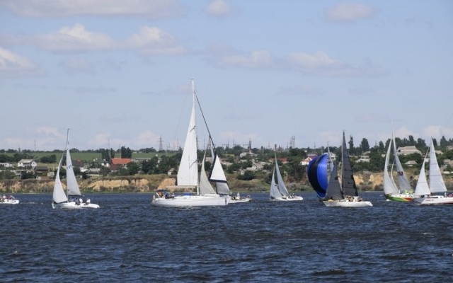 Спортсмены в Николаеве не могут выйти на воду Фото № 0 Спортсмены в Николаеве не могут выйти на воду Фото № 0