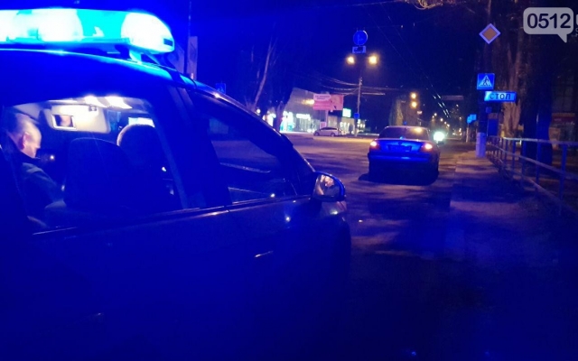Патрульные остановили пьяного водителя, который создавал аварийные ситуации на дороге Фото № 2 Патрульные остановили пьяного водителя, который создавал аварийные ситуации на дороге Фото № 2