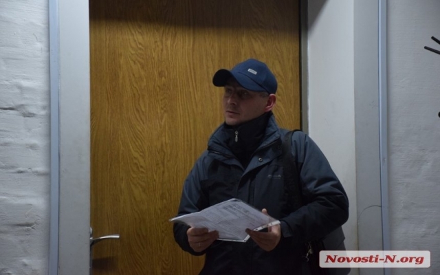 В суде с помощью видеосвязи заслушали секретного свидетеля по делу перестрелки на Соборной площади, где погиб один человек Фото № 3 В суде с помощью видеосвязи заслушали секретного свидетеля по делу перестрелки на Соборной площади, где погиб один человек Фото № 3