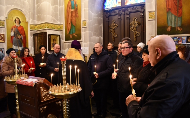 В Николаеве почтили память участников ликвидации последствий аварии на Чернобыльской АЭС Фото № 0 В Николаеве почтили память участников ликвидации последствий аварии на Чернобыльской АЭС Фото № 0