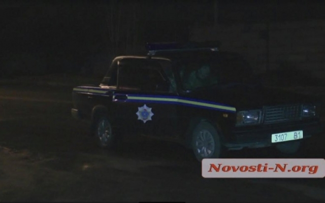 На большой скорости автомобиль врезался в столб, пьяный водитель с места аварии скрылся Фото № 11 На большой скорости автомобиль врезался в столб, пьяный водитель с места аварии скрылся Фото № 11