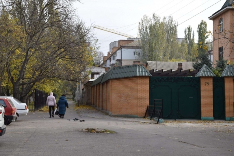 Депутат облсовета показал дом Сенкевича на Севастопольской Фото № 3 Депутат облсовета показал дом Сенкевича на Севастопольской Фото № 3