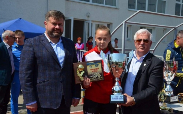 Женская сборная Николаевской области стала чемпионом Высшей лиги Украины WU-16 Фото № 3 Женская сборная Николаевской области стала чемпионом Высшей лиги Украины WU-16 Фото № 3