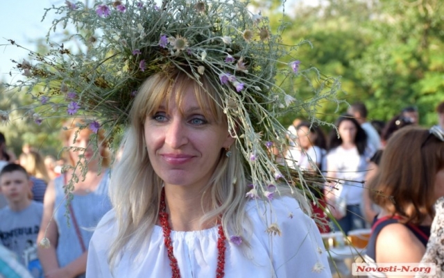 В парке «Победа» жители Николаева весело и интересно отпраздновали День Ивана Купала Фото № 2 В парке «Победа» жители Николаева весело и интересно отпраздновали День Ивана Купала Фото № 2