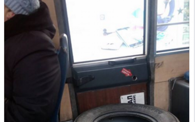 Водители Николаевских маршруток перевозят не только пассажиров Фото № 1 Водители Николаевских маршруток перевозят не только пассажиров Фото № 1